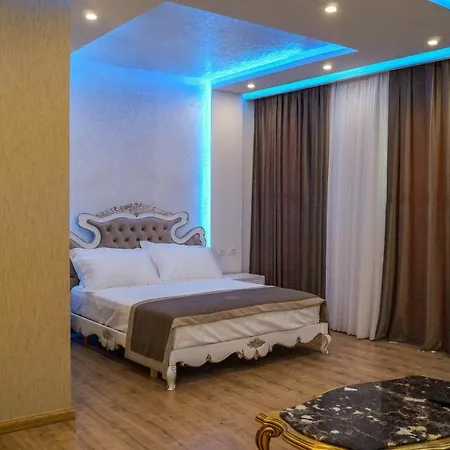 Hotel Red Hill