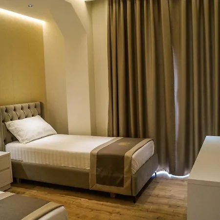 Red Hill Ξενοδοχείο 4*