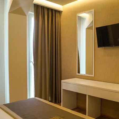 Red Hill 4* Paskuqan