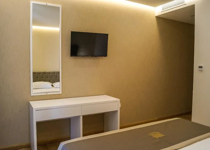 Red Hill Patza-Kuqani